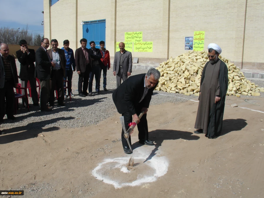 مراسم کلنگ زنی درمانگاه حضرت زینب (س)